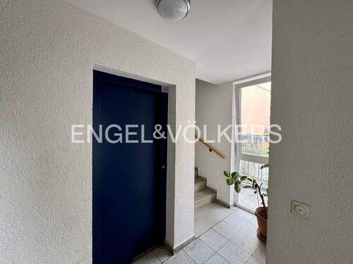 Aufzug - 3 Zimmer Etagenwohnung zum Kaufen in Leipzig