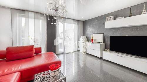 1. OG Wohnzimmer 1 - 