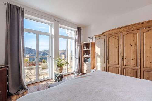 Schlafzimmer mit Terrassenzugang - 