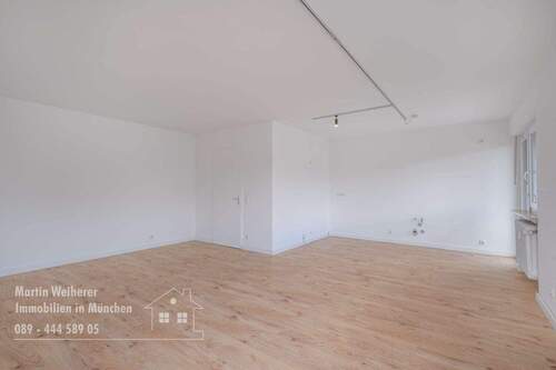 Blick zur offenen Küche - 4 Zimmer Etagenwohnung zum Kaufen in Unterhaching