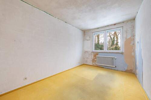 Kinder-/ Arbeitszimmer - 