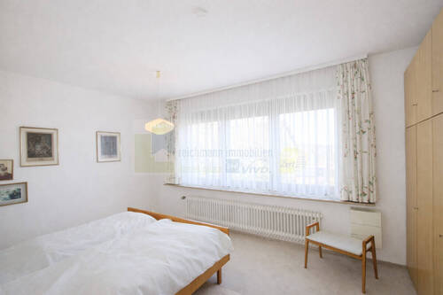 Schlafzimmer mit Ankleide - 