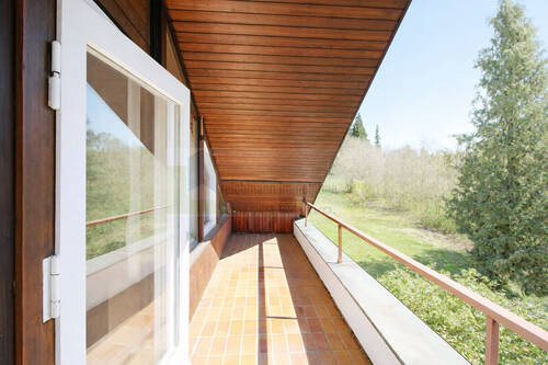 Balkon mit Blick ins Grüne - 