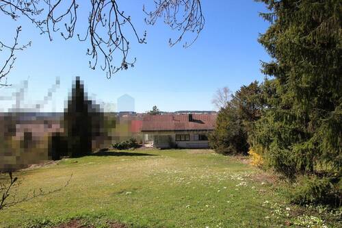 Gartenansicht - Einfamilienhaus mit 216,00 m&sup2; in Villingen-Schwenningen zum Kaufen