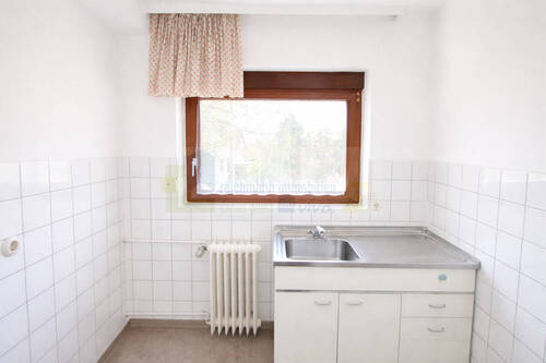 Einliegerwohnung - Küche mit Ausblick - 