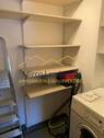 Abstellraum mit Waschmaschine - 