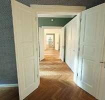 München-Schwabing | Einzigartige, hochwertig ausgestattete 4-Zimmer Altbau-Wohnung