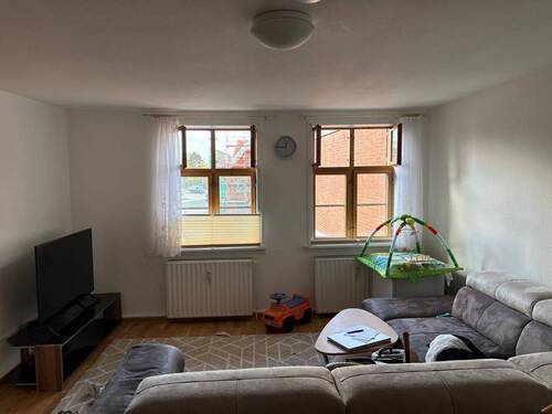 Wohnzimmer.JPG - Etagenwohnung mit 70,00 m&sup2; in Stade zur Miete