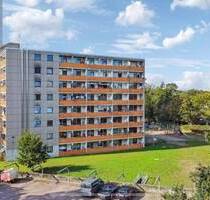 Sanierte & vollmöblierte 2-Zimmer-Wohnung mit Balkon & Stellplatz - Offenbach Offenbach am Main