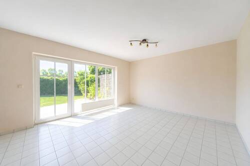 Wohnzimmer - 5 Zimmer Doppelhaushälfte zum Kaufen in Markranstädt