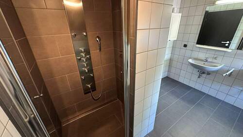 Duschbad im OG - 