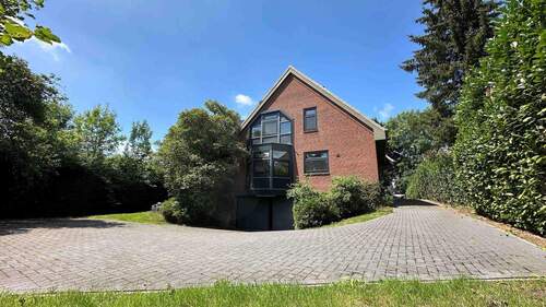 Rückansicht - 7 Zimmer Einfamilienhaus in Haselau