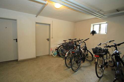 Fahrradabstellplatz - 1 Zimmer Mehrfamilienhaus, Wohnhaus in Senden