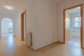 Flur (1) - 