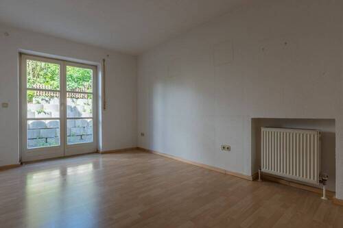 Schlafzimmer (1) - Etagenwohnung mit 84,00 m&sup2; in Salzweg zum Kaufen