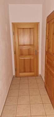 Eingang Flur - 2 Zimmer Etagenwohnung in Westoverledingen