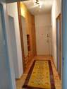 Flur mit Einbauschrank - 