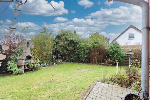 Grundstück hinten - 