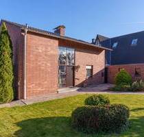 Stilvolles Einfamilienhaus mit großem Grundstück - Hückelhoven Ratheim