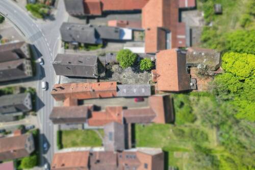 Vogelperspektive - 1 Zimmer Mehrfamilienhaus, Wohnhaus zum Kaufen in Scheßlitz