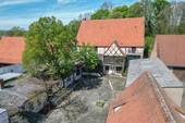 Innenhof - Mehrfamilienhaus, Wohnhaus mit 200,00 m&sup2; in Scheßlitz zum Kaufen