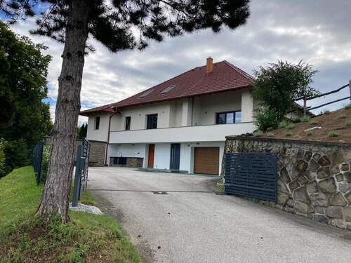 Haus mit eigener Zufahrt - 5 Zimmer Einfamilienhaus zum Kaufen in Videm pri Ptuju