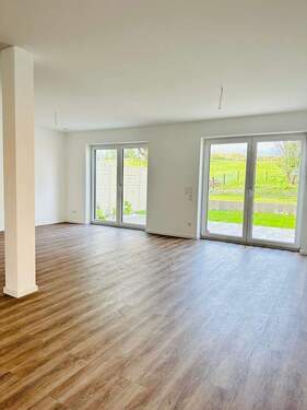 4 Wohnzimmer.jpg - Doppelhaushälfte mit 163,00 m&sup2; in Dießen am Ammersee zum Kaufen