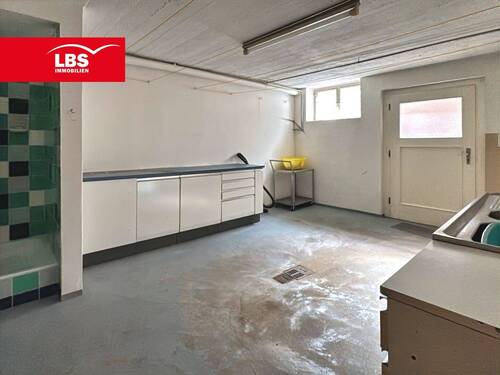 Waschkeller mit Aussentreppe - 