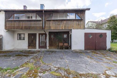Haus Hirschau Ansicht - 6 Zimmer Doppelhaushälfte zum Kaufen in Hirschau
