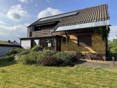 Bild 1 - Traum-Grundstück mit Haus (2 Wohnungen) - absolut ruhige Waldrandlage - Usingen - prov.frei