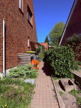 Zuwegung Garten.jpg - 