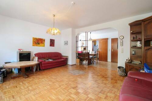 Wohnzimmer - Reihenendhaus mit 130,00 m² in Rosbach vor der Höhe zum Kaufen