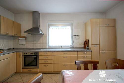 Küche und Essbereich EG - 4 Zimmer Doppelhaushälfte in Stockstadt am Main