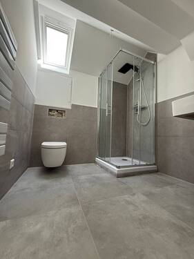 kleines Bad Bild 2.jpg - 
