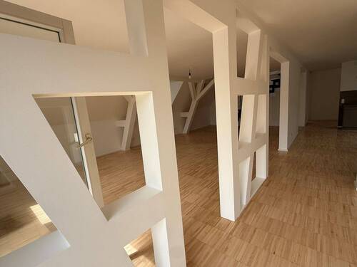 Wohn-Esszimmer Bild 4.jpg - Etagenwohnung mit 176,00 m&sup2; in Stuttgart zur Miete