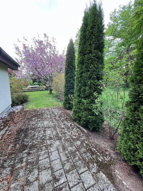 Terrasse mit Gartenanteil - 