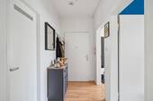 Flur - Etagenwohnung mit 57,90 m² in Hofheim zum Kaufen
