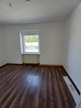 IMG-20250902-WA0015.jpg - Etagenwohnung mit 75,00 m² in Würzburg zur Miete