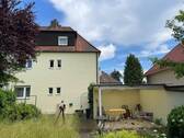 Ansicht vom Garten mit Pergola - 6 Zimmer Doppelhaushälfte in Bayreuth