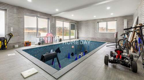 EG Pool 1 - 