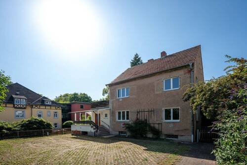 Gebäudeansicht - 7 Zimmer Einfamilienhaus in Jena