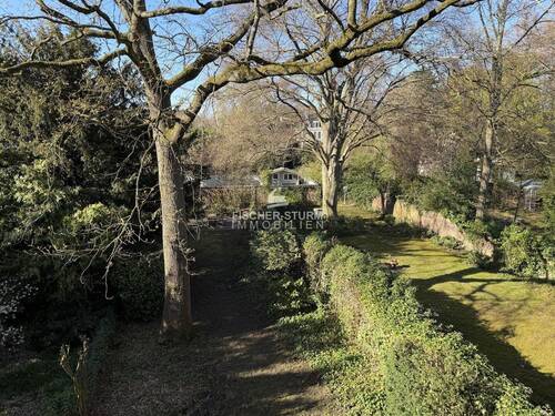 Blick in den Garten - Mitnutzung mögliche - - 2 Zimmer Etagenwohnung zur Miete in Düsseldorf