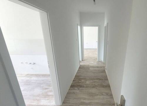 Flur - 3 Zimmer Etagenwohnung zur Miete in Fürstenwalde