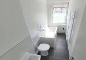 Badezimmer - Etagenwohnung mit 78,20 m&sup2; in Fürstenwalde zur Miete