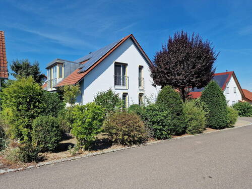 Hausansicht 2 - Geräumiges 8-Zi.-EFH (teilbar in 3 WE) in Vellberg bei Schwäbisch Hall