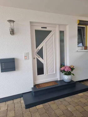 Eingang - 8 Zimmer Einfamilienhaus in Vellberg