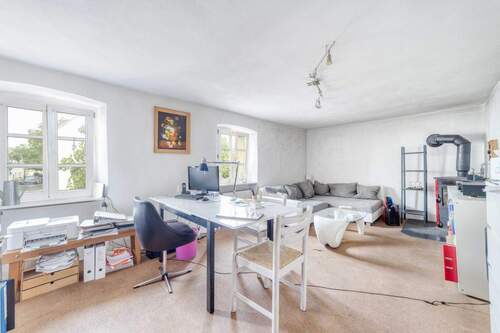 Wohnzimmer - Kanzem: Charmantes Reiheneckhaus mit zusätzlichem separaten Garten