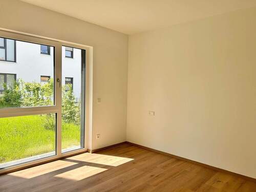 Schlafzimmer Ansicht 1 - 