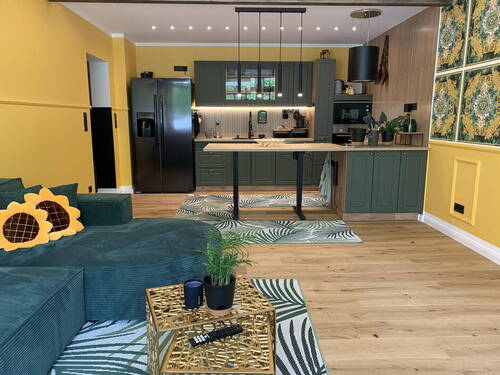 Bild 1 - Vollmöbliertes Design-Apartment in Berlin-Westend: Kernsaniert, Provisionsfrei & Sofort bezugsfrei!