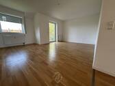 Wohnbereich II - Etagenwohnung mit 100,00 m² in Würzburg zur Miete